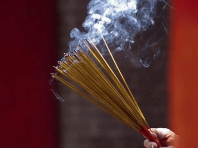 Thắp hương mà hương bị gãy có sao không