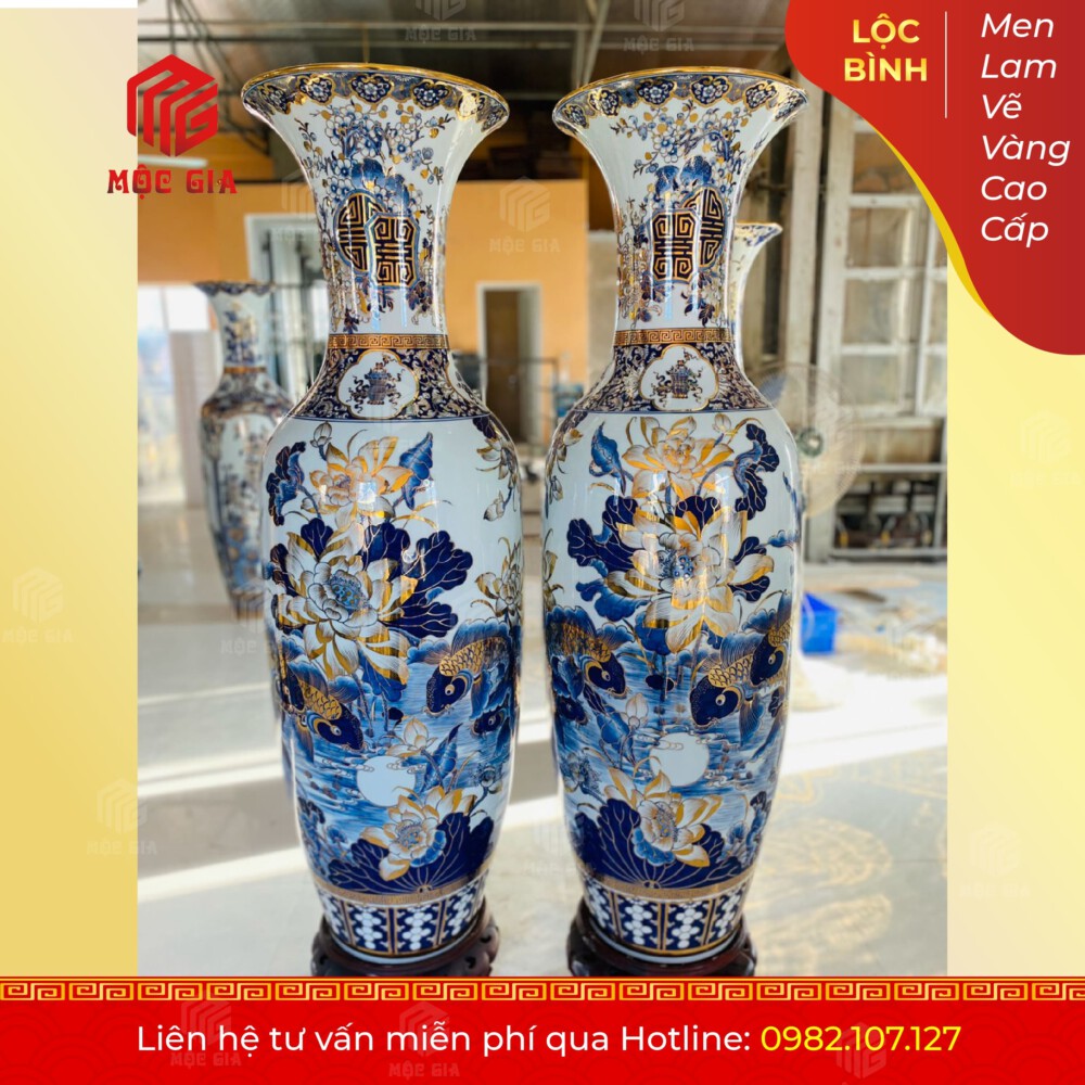 Lộc Bình Men Lam Vẽ Vàng Cao Cấp - MLVV18