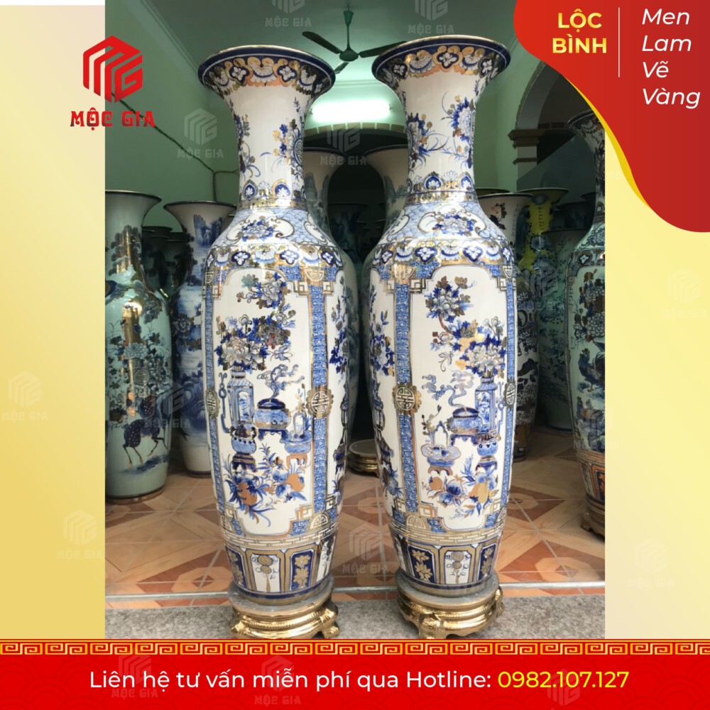 Lộc Bình Men Lam Vẽ Vàng - MLVV49