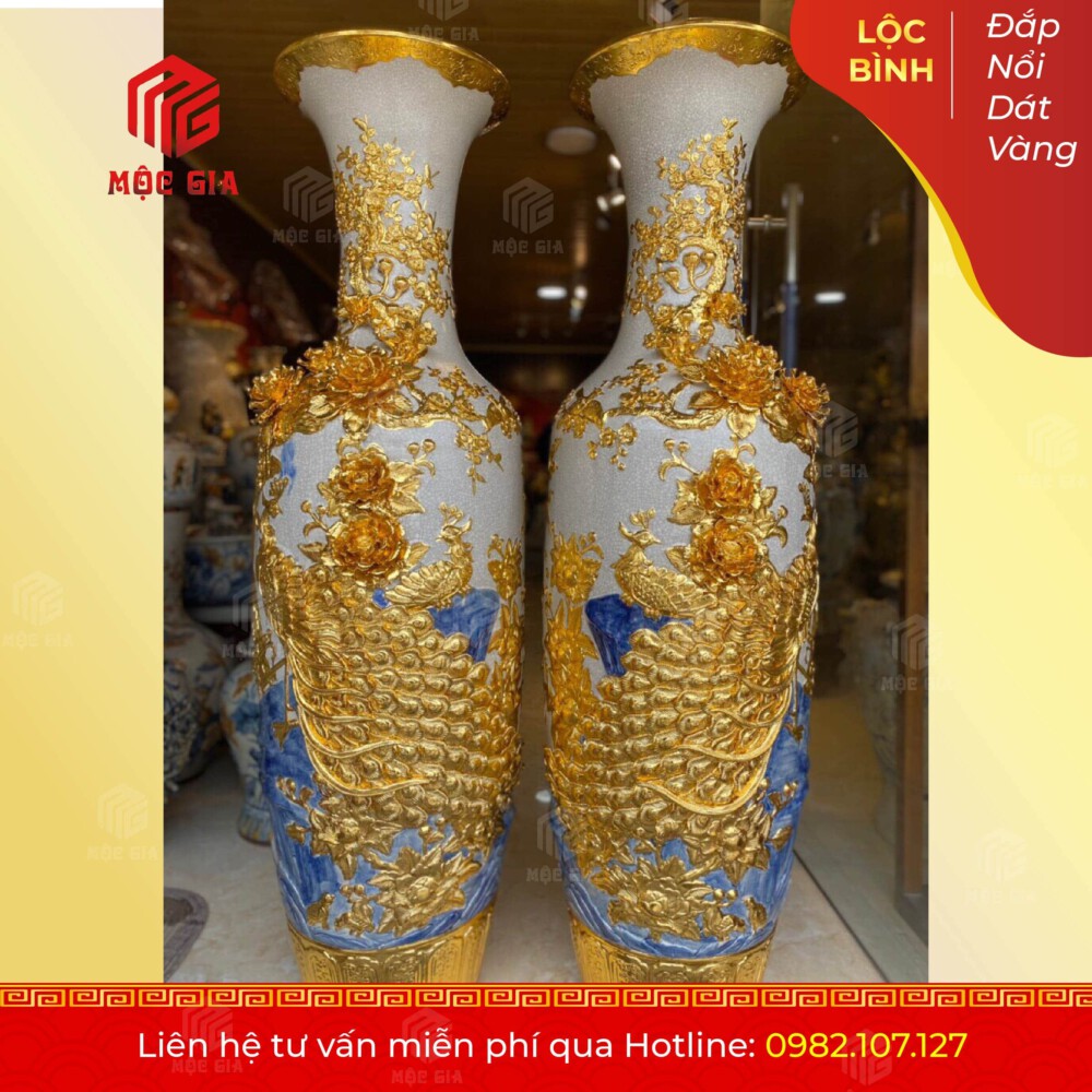 Lộc Bình Đắp Nổi Dát Vàng - DNRV03