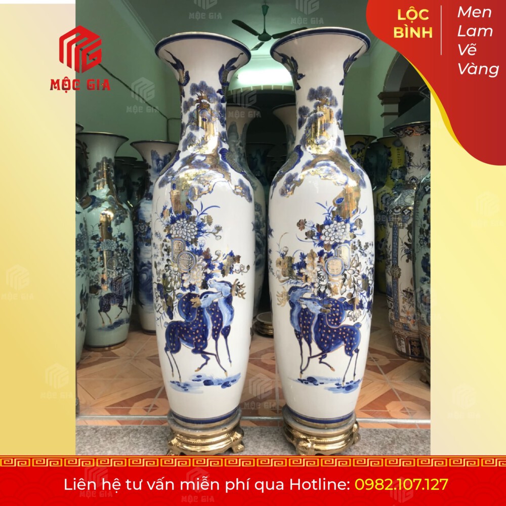 Lộc Bình Men Lam Vẽ Vàng - MLVV34