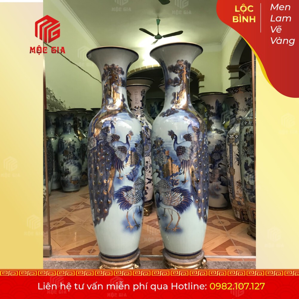 Lộc Bình Men Lam Vẽ Vàng - MLVV35