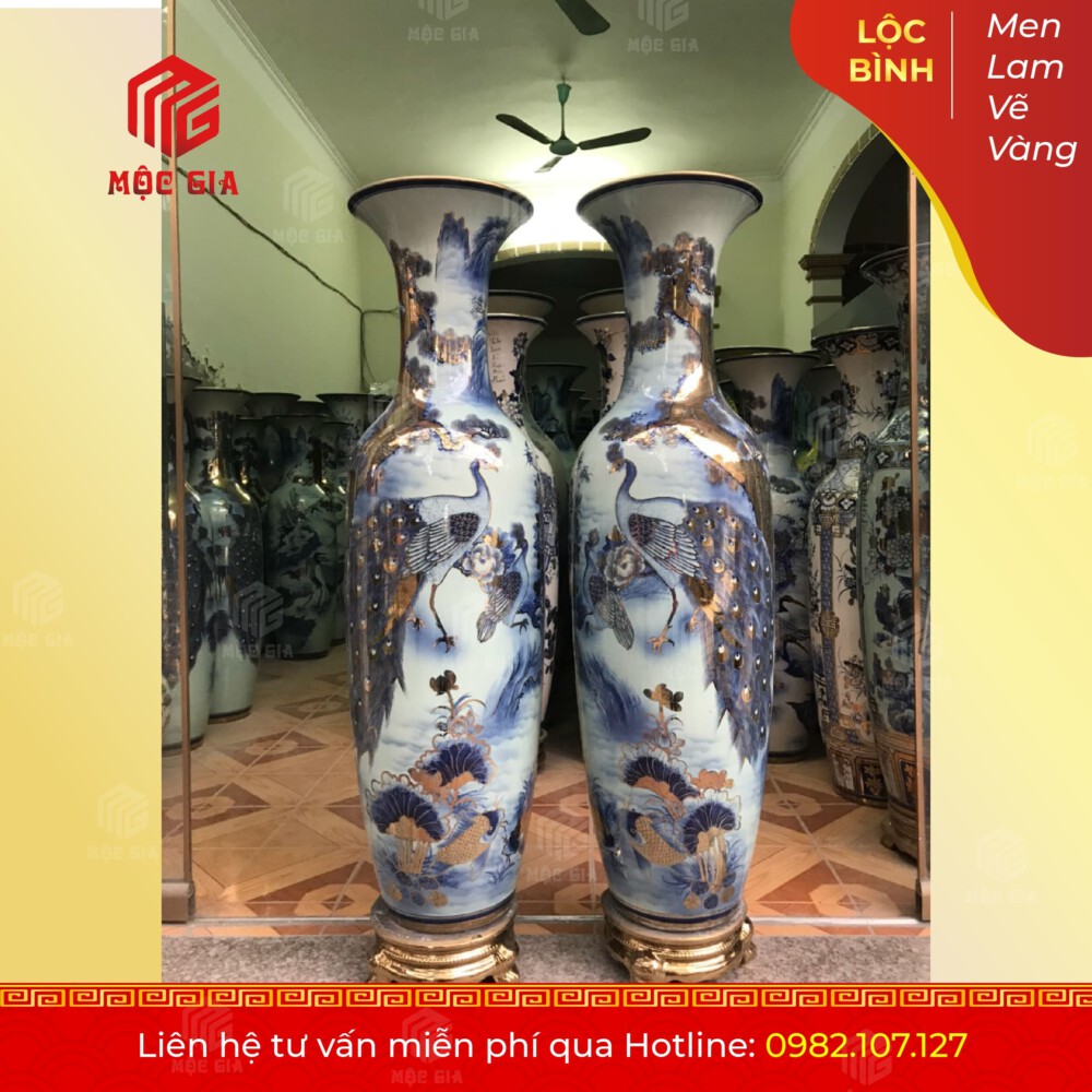 Lộc Bình Men Lam Vẽ Vàng - MLVV37