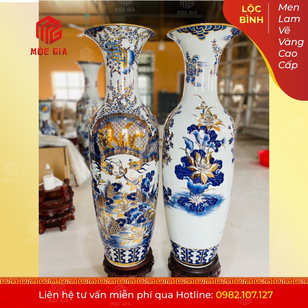 Lộc Bình Men Lam Vẽ Vàng Cao Cấp - MLVV31