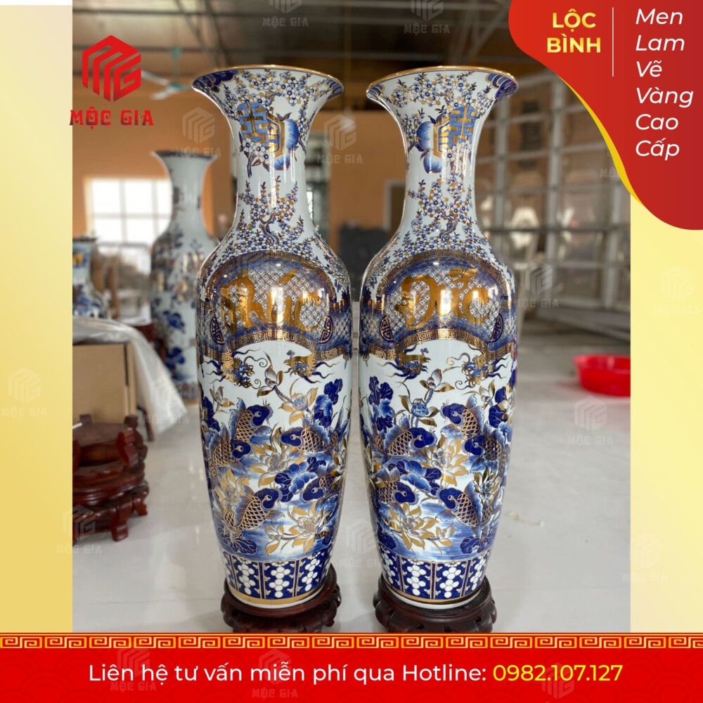 Lộc Bình Men Lam Vẽ Vàng Cao Cấp - MLVV04