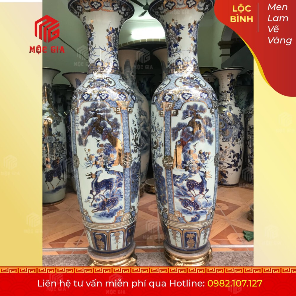 Lộc Bình Men Lam Vẽ Vàng - MLVV46