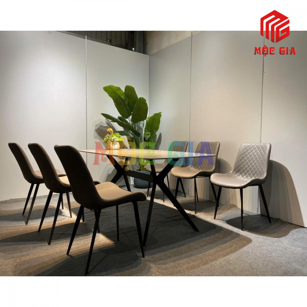 Bàn ăn nhập khẩu đẹp MG - BANK 029