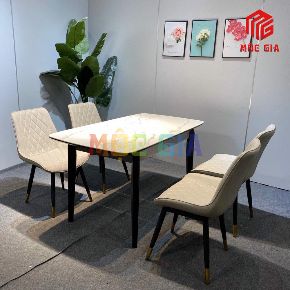 Bàn ăn nhập khẩu đẹp MG - BANK 043