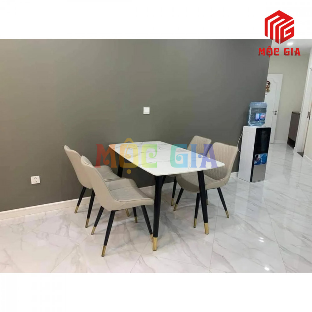 Bàn ăn nhập khẩu đẹp MG - BANK 045