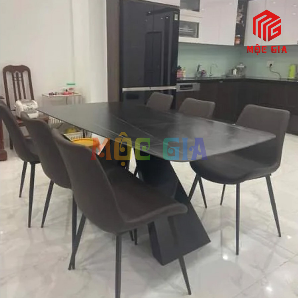 Bàn ăn nhập khẩu đẹp MG - BANK 045