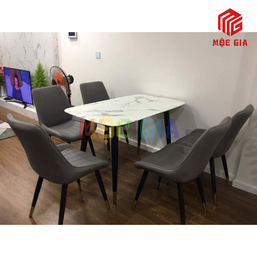 Bàn ăn nhập khẩu đẹp MG - BANK 048
