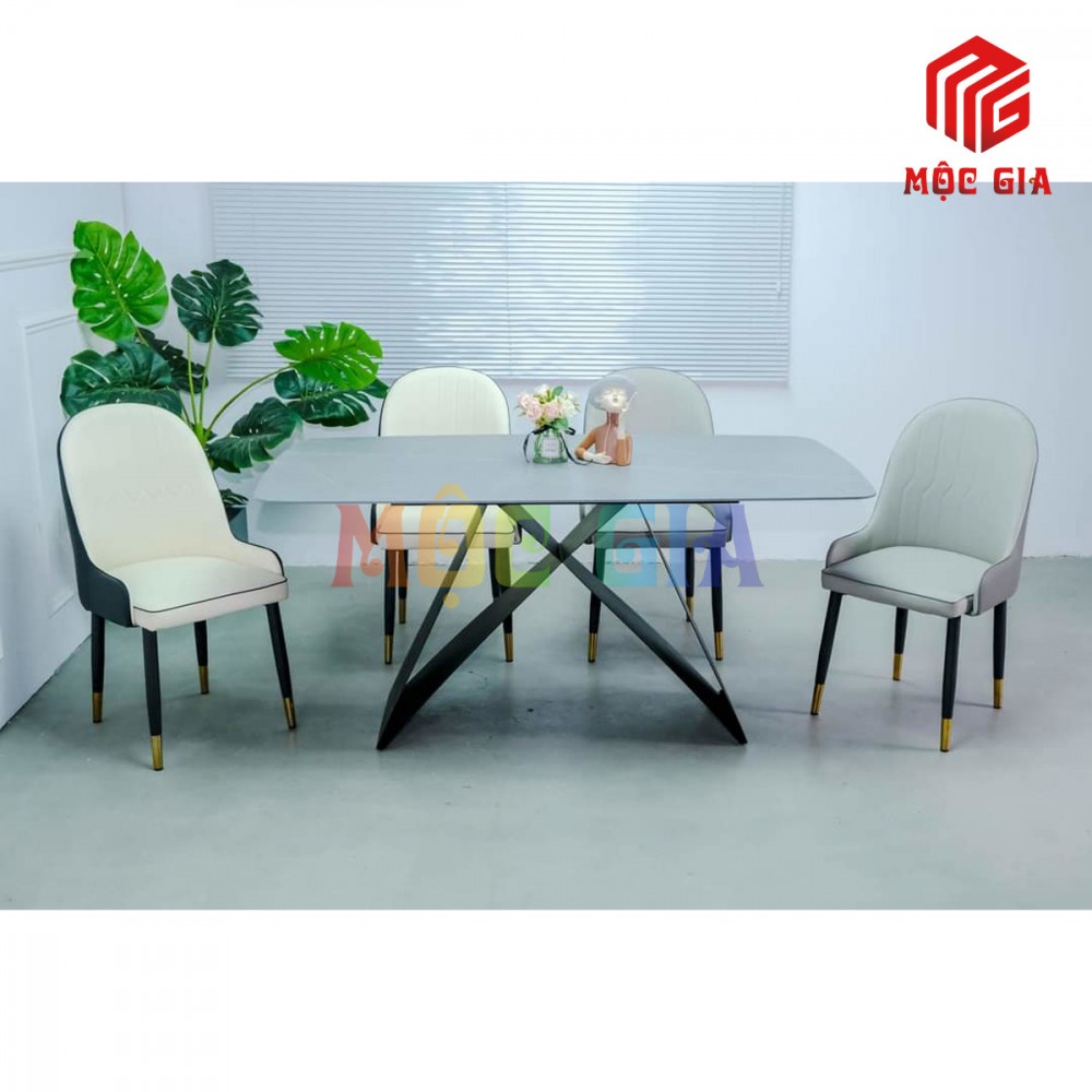Bàn ăn nhập khẩu đẹp MG - BANK 071