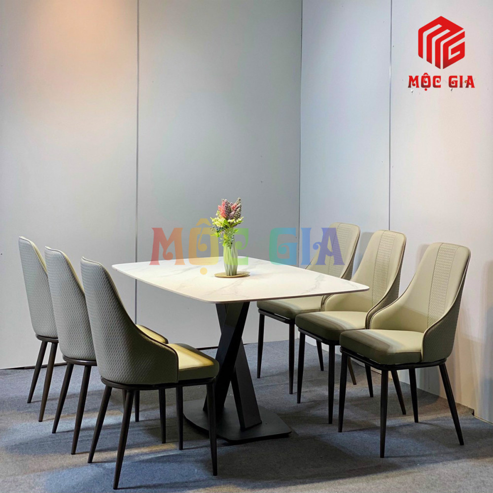 Bàn ăn nhập khẩu đẹp MG - BANK 083