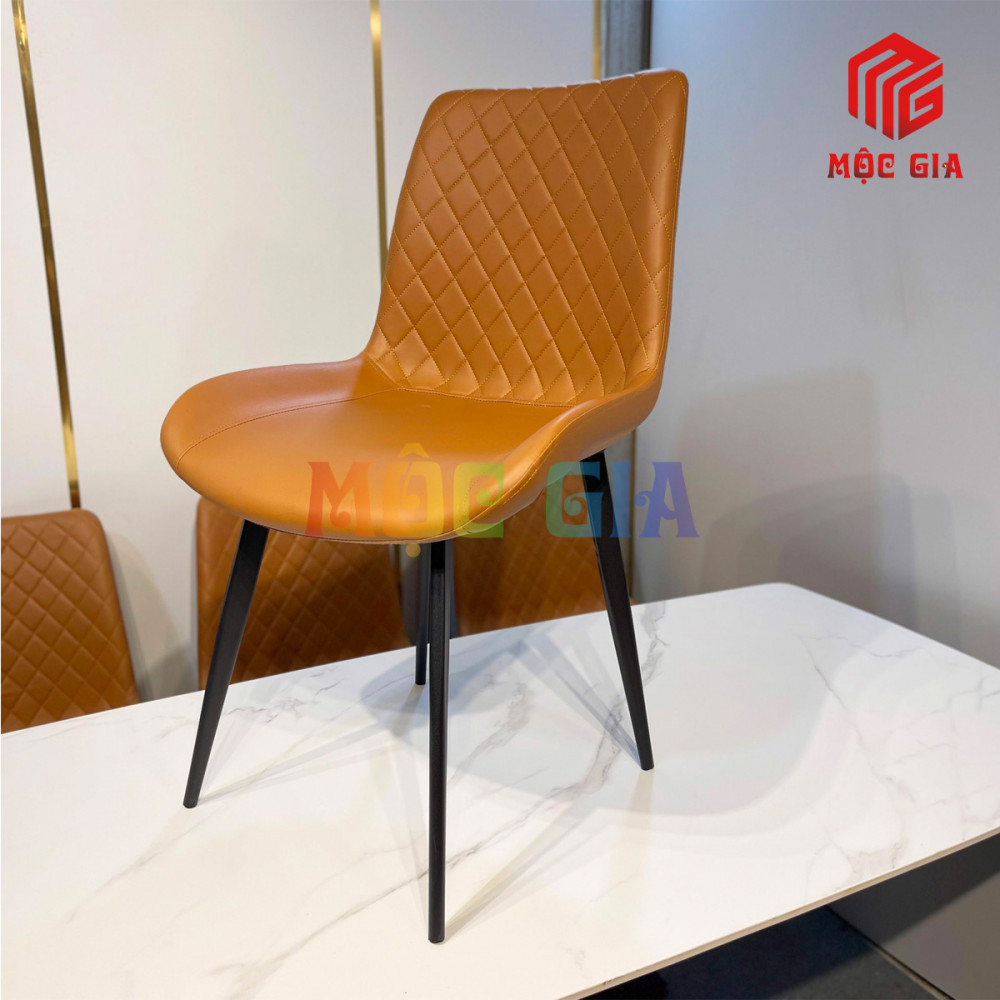 Bàn ăn nhập khẩu đẹp MG - BANK 100