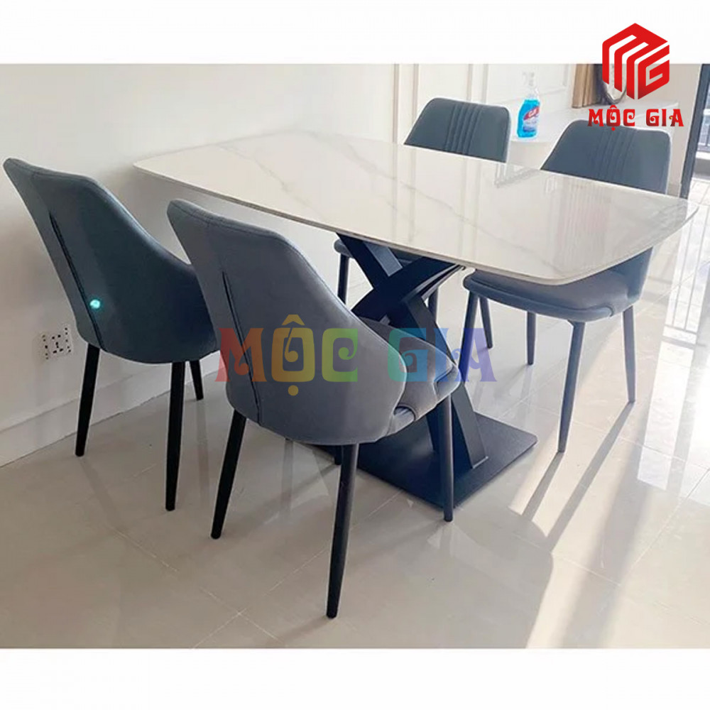 Bàn ăn nhập khẩu đẹp MG - BANK 121
