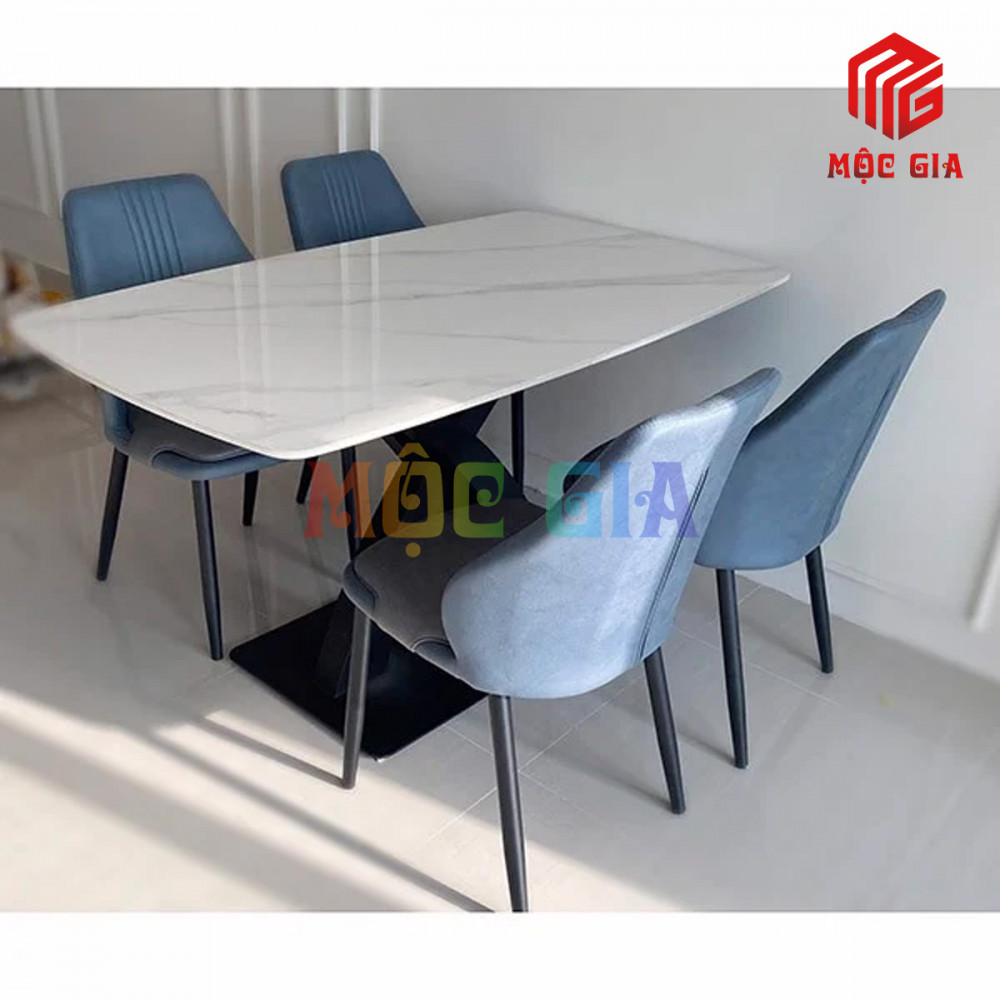 Bàn ăn nhập khẩu đẹp MG - BANK 159