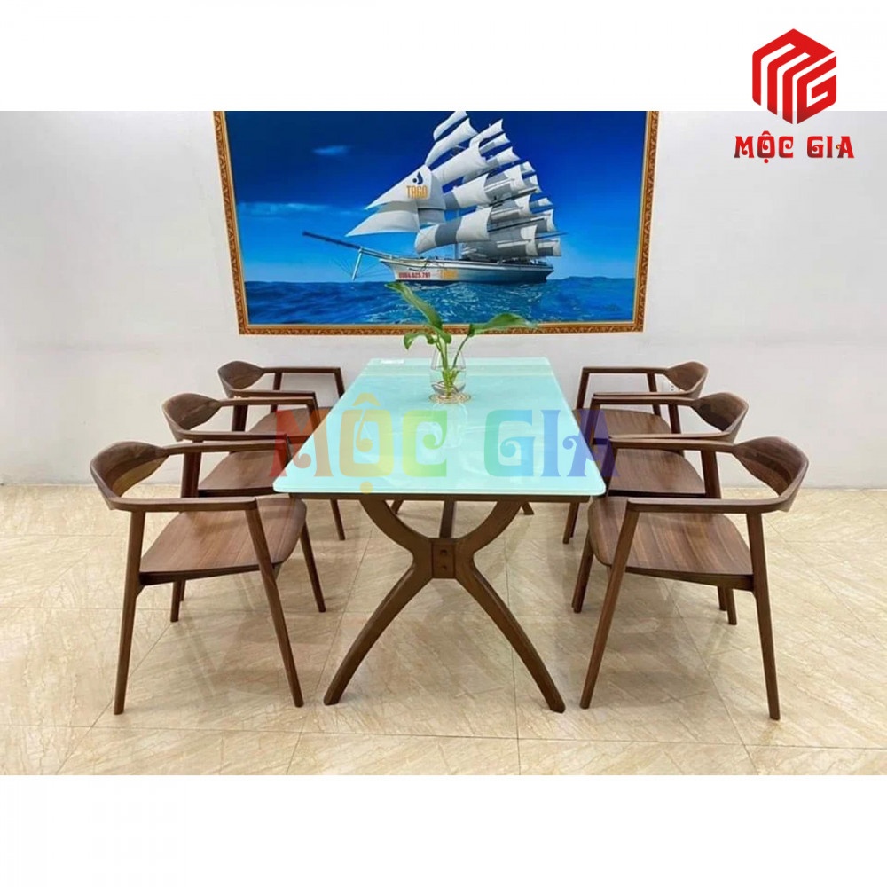 ban-an-xuat-khau-dep-mg-xk